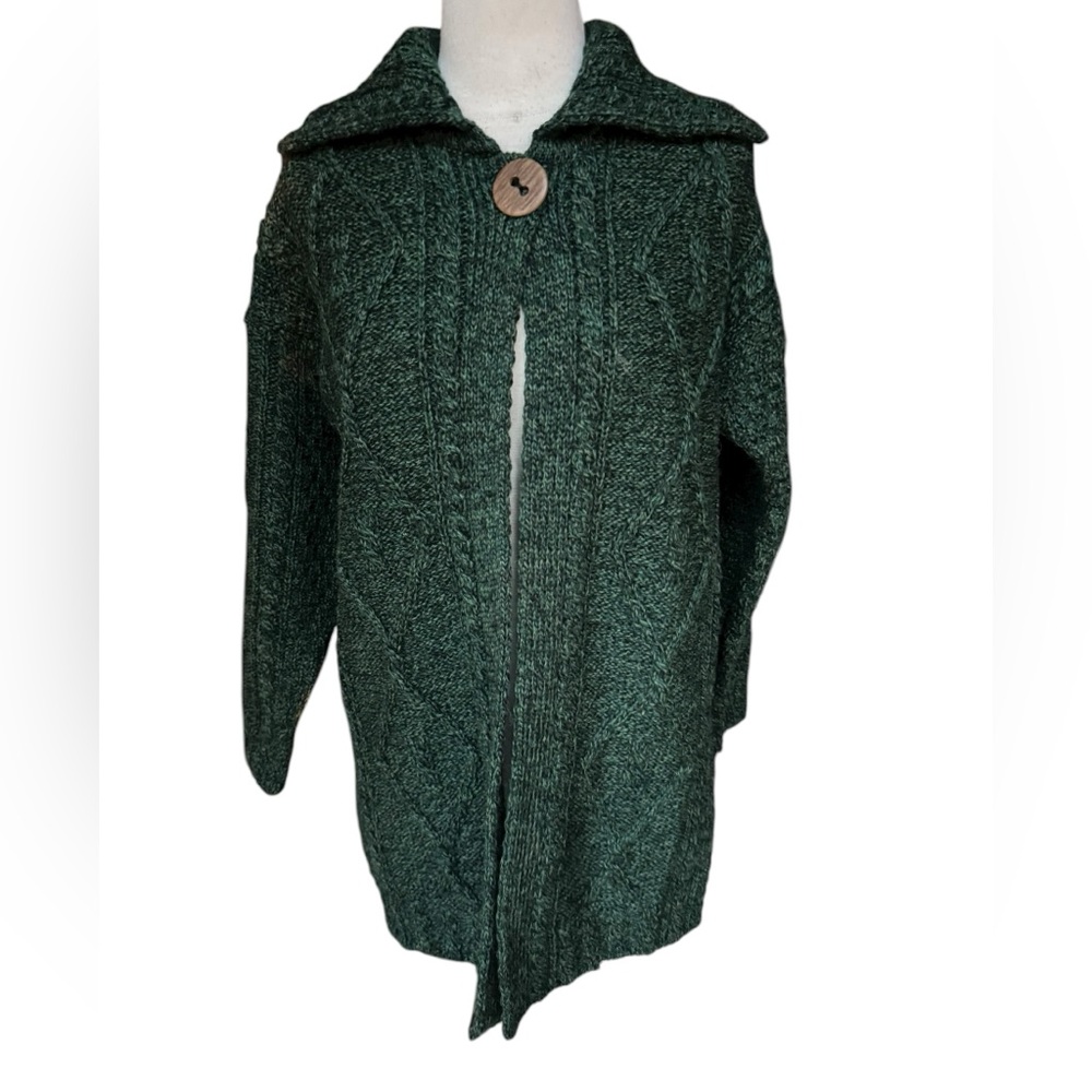 1990s Carraigdonn, Made in Ireland, 100% Pure Wool Cable Knit Fisherman Cardigan